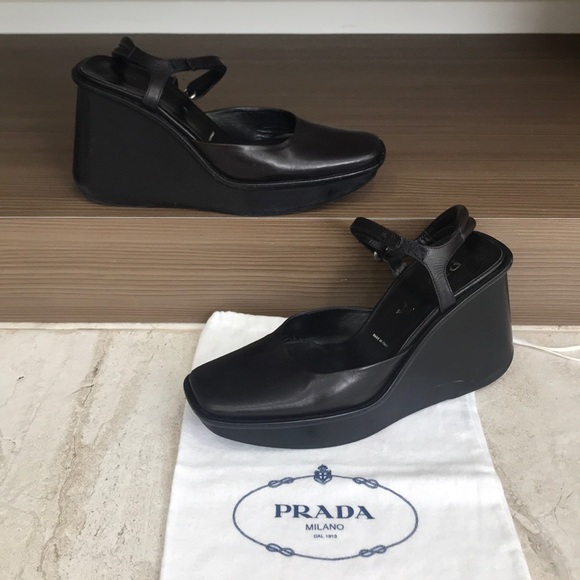 Prada Shoes - Vtg PRADA wedges